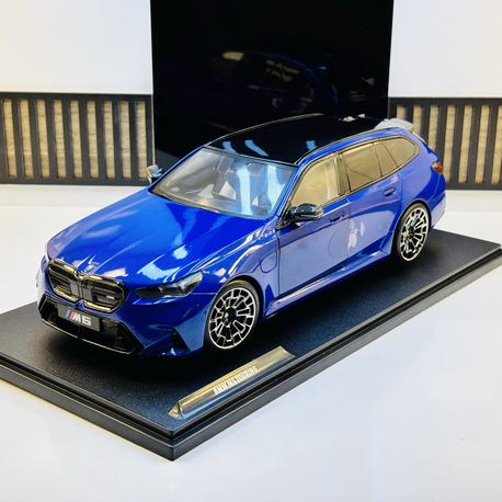 2024 BMW M5 TOURING