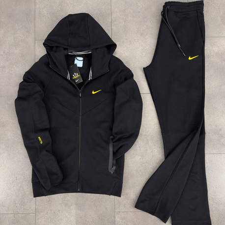 NİKE NOCTA TECH FLEECE EŞOFMAN TAKIM