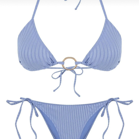 Dokulu aksesuarlı mavi bikini takımı