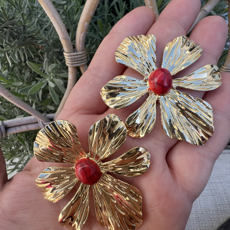 Floral gold küpe