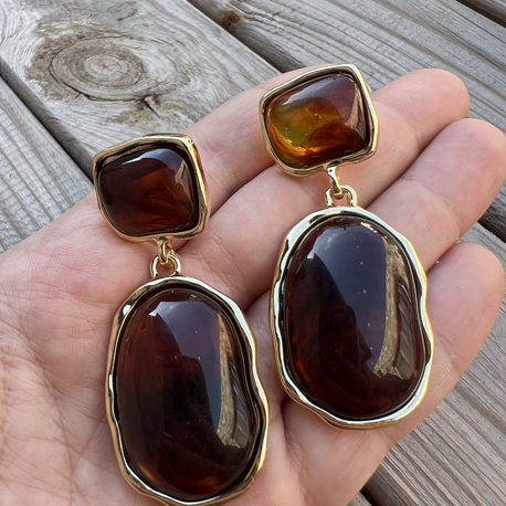 Retro brown küpe
