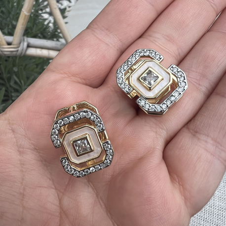 Simplicity earring