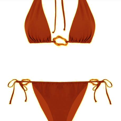 Aksesuarlı kiremit rengi bikini takımı