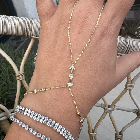 Gold arrow şahmeran