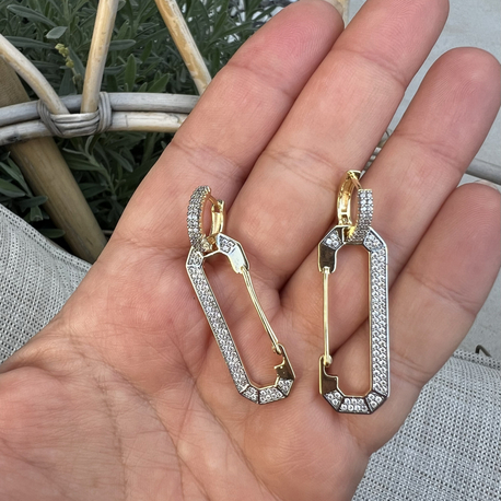 Keylock earring