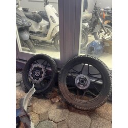 RKS 125-R Ön arka Jant 