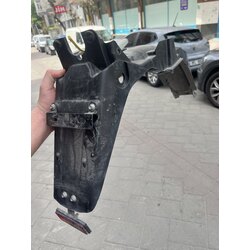 RKS 125-R ARKA ÇAMURLUK 