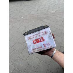 Beklemiş akü bitik 