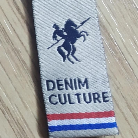 Dokuma Etiket 