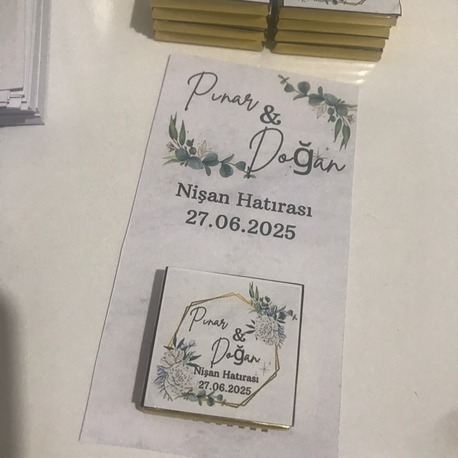 madlen çikolata kartlı etiketli