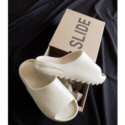 Adidas Yeezy Slide ' Bone '