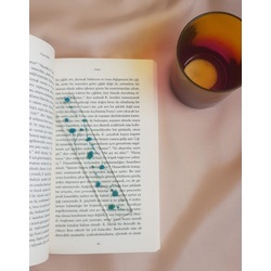 Büyük kitap ayracı