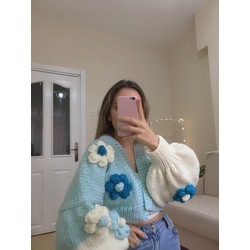 Krem-Mavi Çiçekli Crop Hırka♡