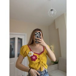 Sarı Çiçekli Crop♡