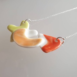 Funny Honey Porcelain Necklace 
