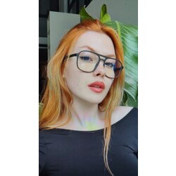 Tarz gözlük