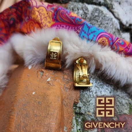 GİVENCHY Earring