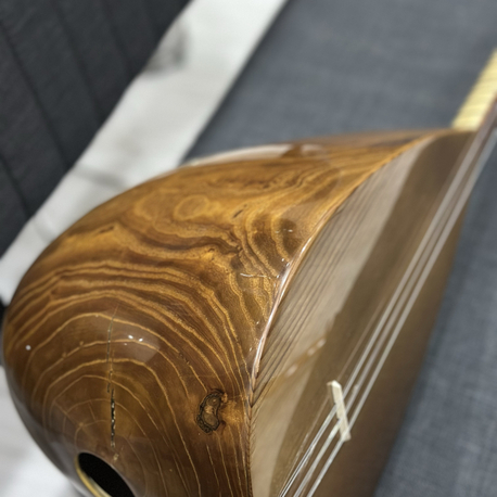 Tam Profesyonel Oyma Dut Bağlama (18 Yıllık Kurumuş Tekne / Kanada Kapak)