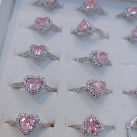 Pandora Pembe Yüzük