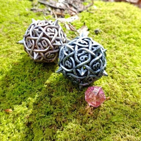 Gürz - Thorn Büyük Zar d20 (3D Reçine)