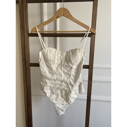 Zara ekru bodysuit
