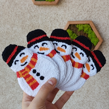 Punch Needle Christmas Coaster ✨