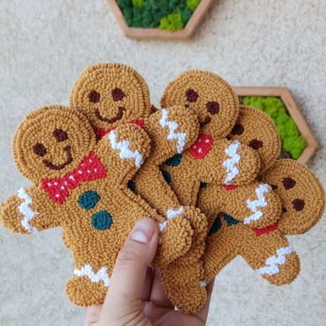 Punch Needle Christmas Coaster ✨