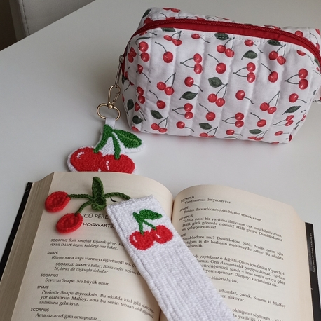 kiraz desenli düzenleyici ve kitap ayracı