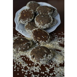 Tahinli ve Hurmali Glutensiz Kurabiyeler