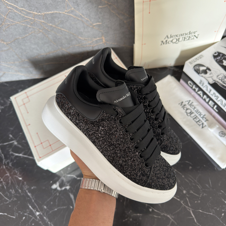 Alexander Mcqueen