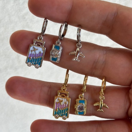 Özel seri uçak detaylı 3 lü küpe set