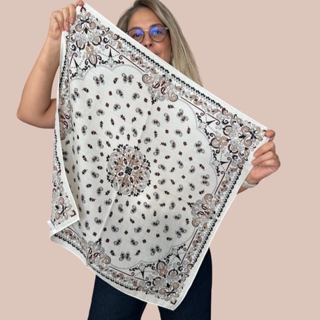 Krem Kahve Karışık Desenli Fular 70x70