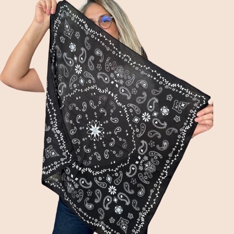 Siyah Karışık Desenli Fular 70X70