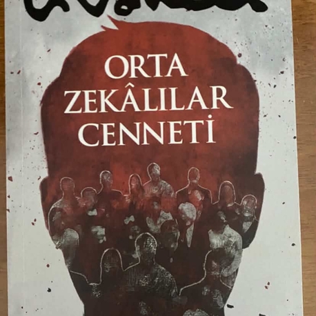 Ömer Zülfü Livaneli ORTA ZEKALILAR CENNETİ 