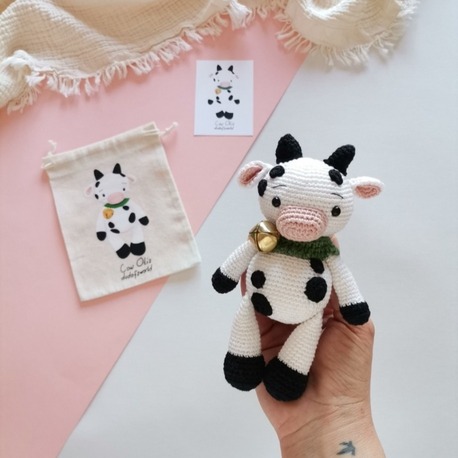 Amigurumi İnek Otis Oyuncak 