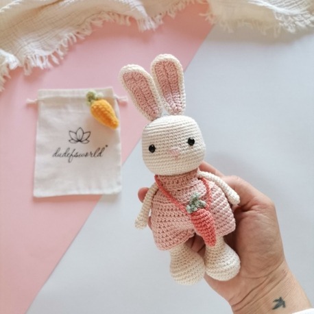 Amigurumi Tavşan Jojo Oyuncak 