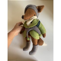 Büyük boy el yapımı tilki