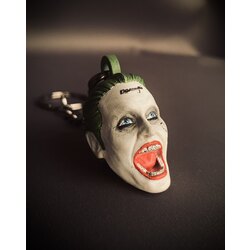 Jared Leto Joker Anahtarlık – Kaosun İkonik Yansıması