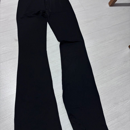 Zara tayt