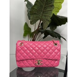 Pembe Chanel