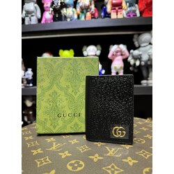 Gucci cüzdan