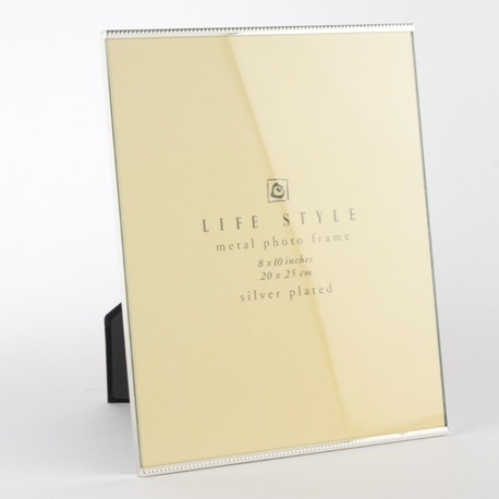 P158.112193 Silver Metal İnce Çerçeve 20x25cm Dekorasyon