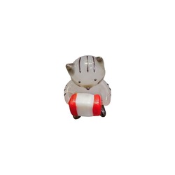 ASKSKED El Yapımı Cam Kırmızı Akordeon Çalan Siyah Çizgili Kedi Biblo Minik Cam 4x4x3cm