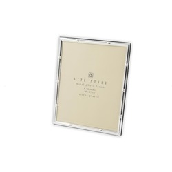 P158.329129 Life Style Metal Photo Frame Silver Plated Ev Dekorasyon Gümüş Çerçeve 20x25cm