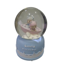 KSNW-JCH139 Lovely Girls and Boys Müzikli Hareketli Kar Küresi Pilli 15x10cm