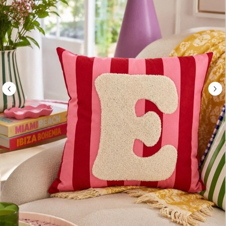 PNK001 Punch Nakışlı Kırlent Kılıfı - 43*43 Cm - Pembe E Harfi ev mobilya dekorasyon