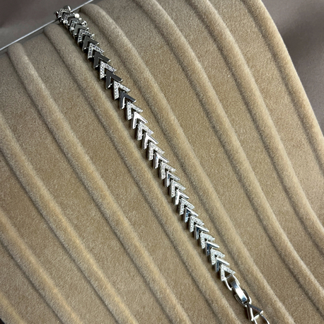 Arrowline