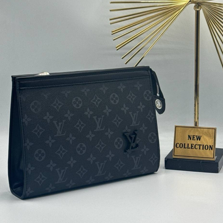 Louıs Vuıtton Clutch