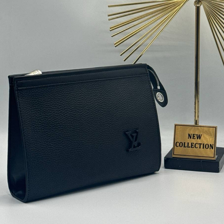 Louıs Vuıtton Clutch