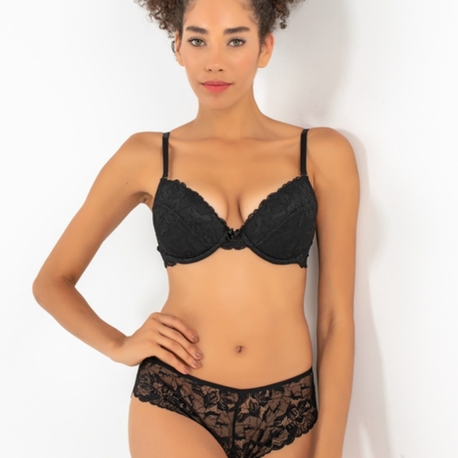 148-007075

Miorre Push-Up Dolgulu Dantel Sütyen Takım

